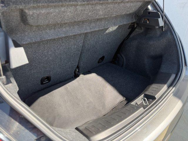 LANCIA Ypsilon Benzina LEGGERE ATTENTAMENTE