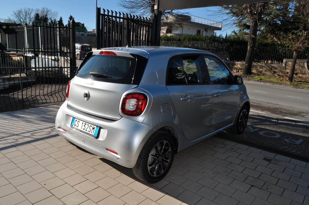 Smart ForFour 70 1.0 Passion