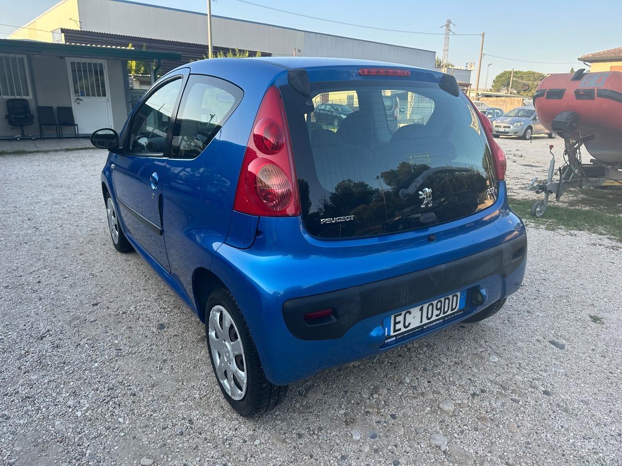 PEUGEOT 107 - 1000 CC BENZINA - KM 40000