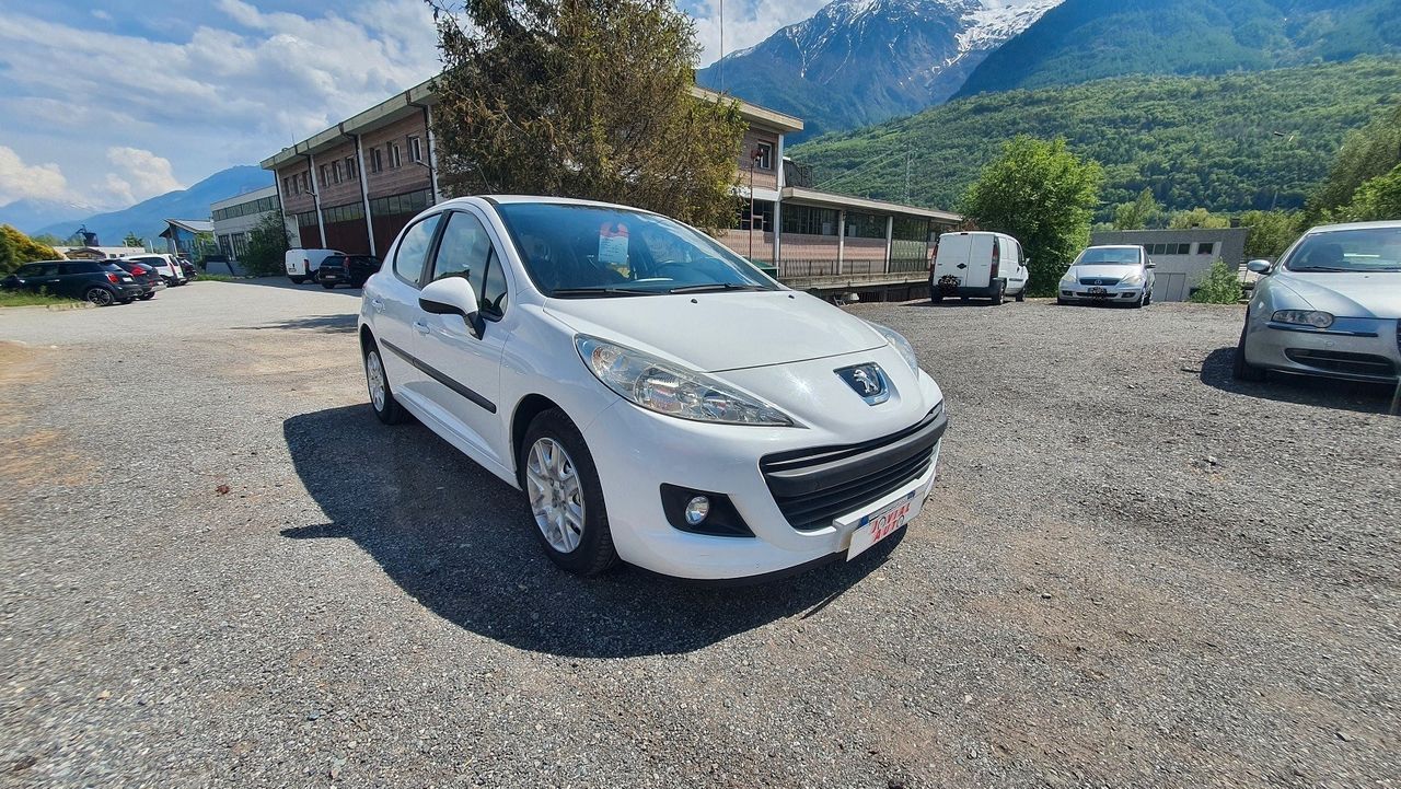 Peugeot 207 1.4 HDi 5pt NEOPATENTATI