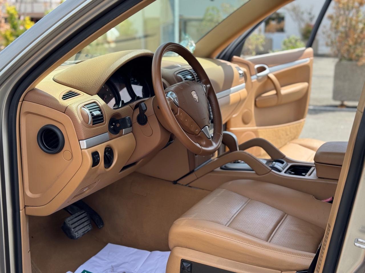 PORSCHE CAYENNE 3.6 BENZINA SOLI 83.000 KM GARANZIA