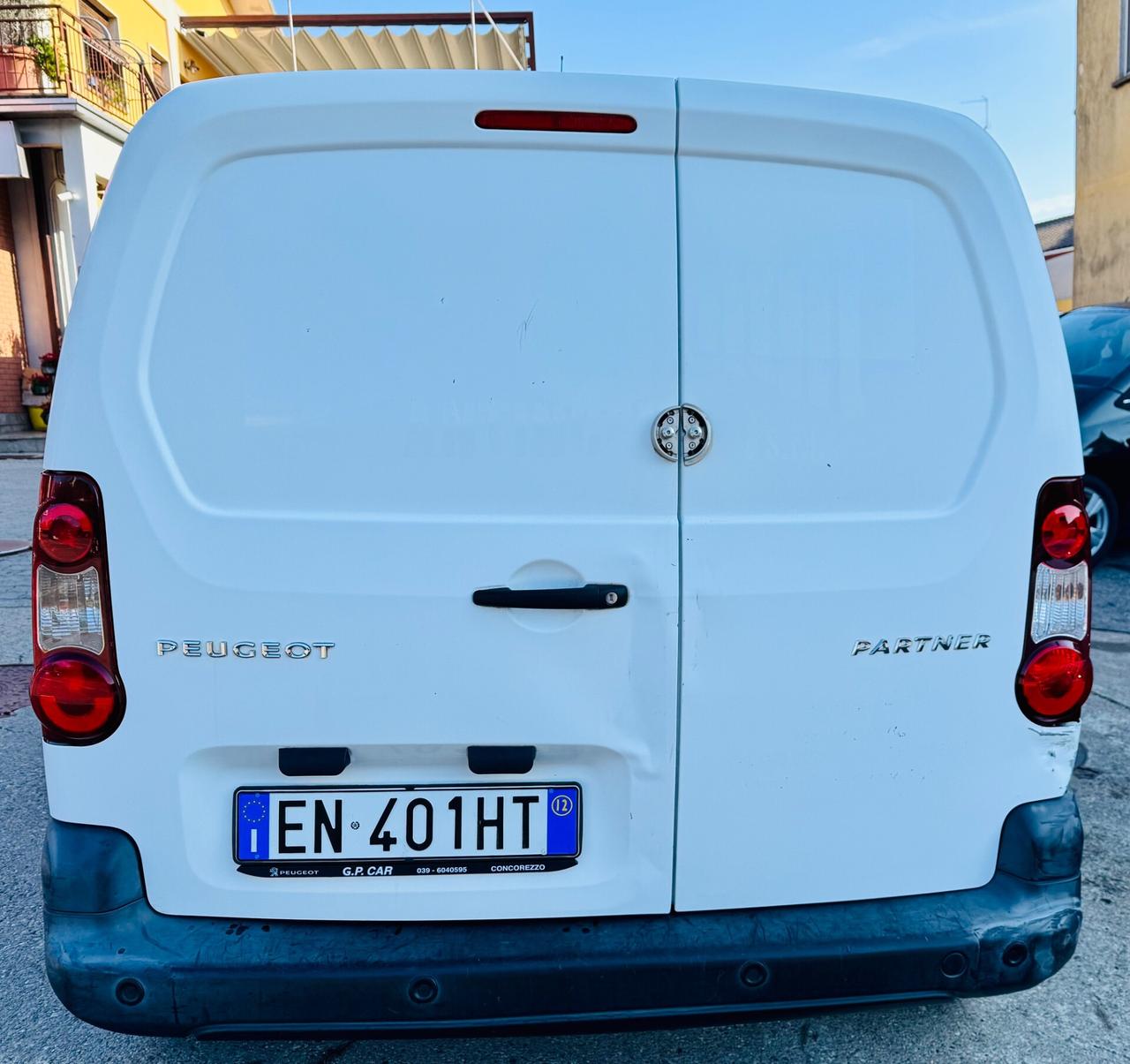 Peugeot Partner Tepee 1.6 HDi Autocarro 3 posti