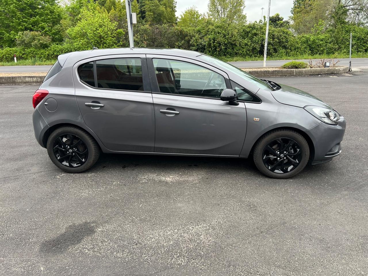 Opel Corsa 1.4 90CV GPL Tech 5 porte b-Color