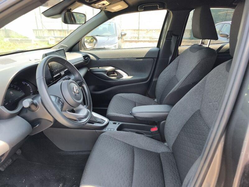 Toyota Yaris Cross 1.5h Orange Edition awd-i 116cv e-cvt