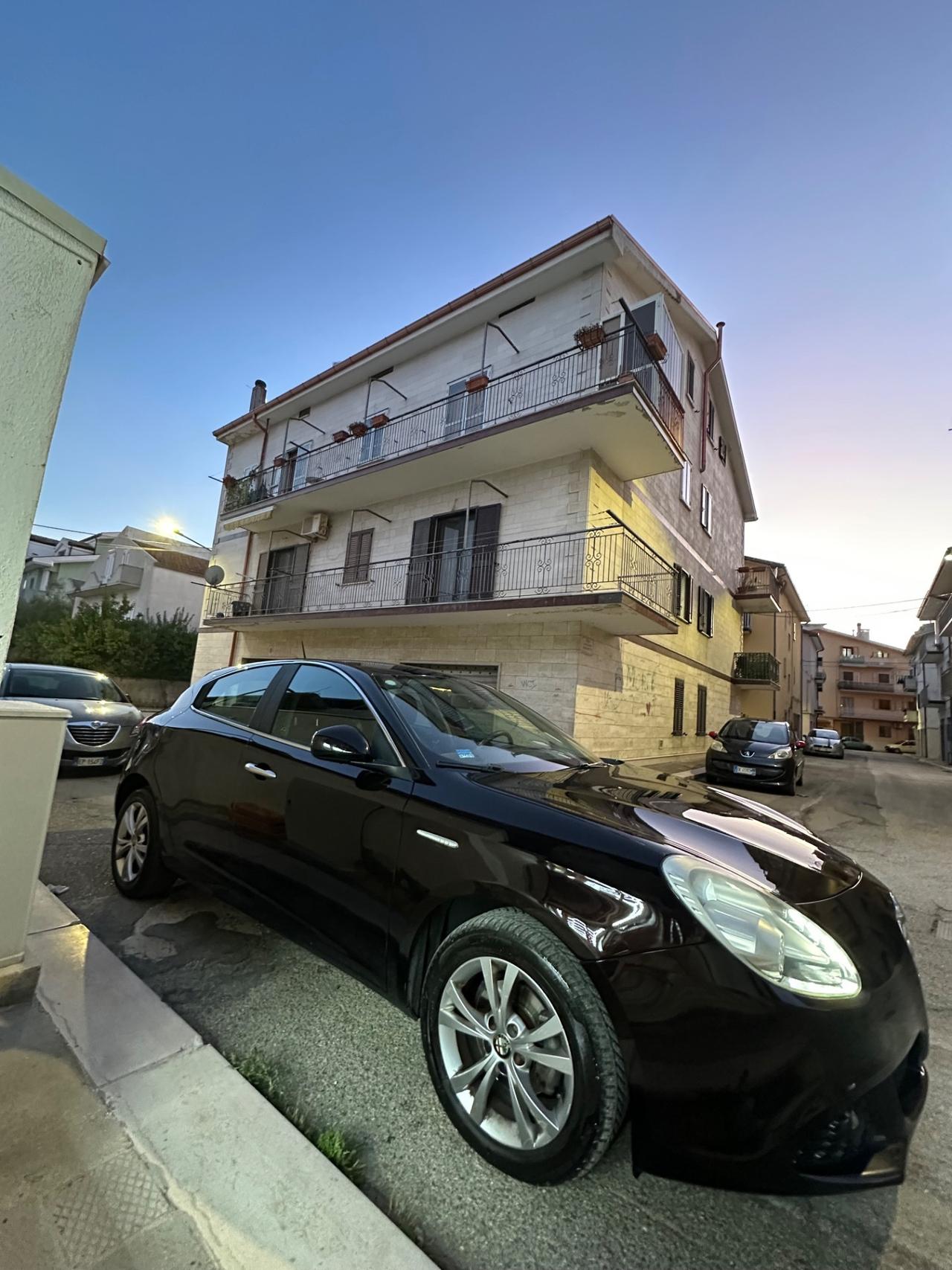 Alfa Romeo Giulietta 1.6 JTDm-2 105 CV Distinctive