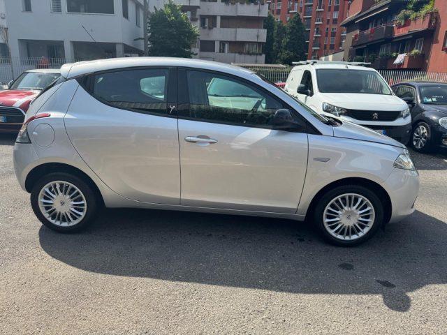 LANCIA Ypsilon 1.2 69 CV 5 porte Elefantino