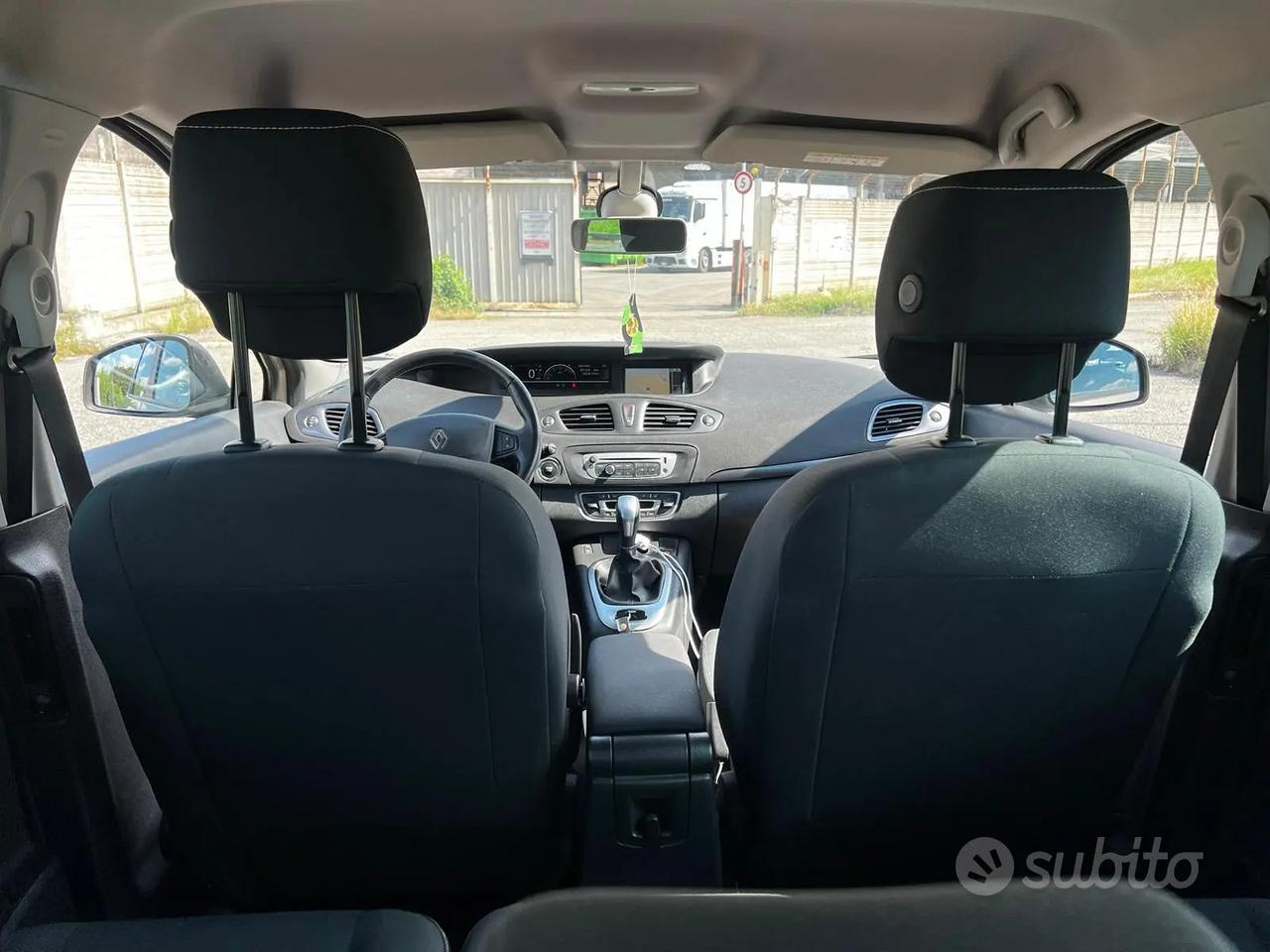 RENAULT SCENIC CAMBIO AUTOMATICO 12 MESI GARANZIA
