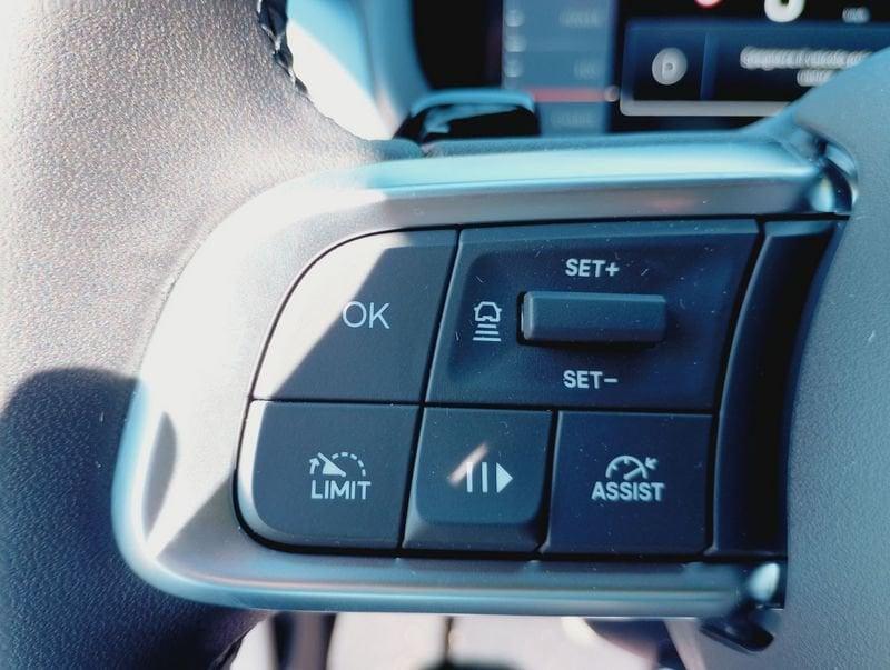 Jeep Avenger e-Hybrid 1.2 MHEV e-Hybrid Turbo Altitude