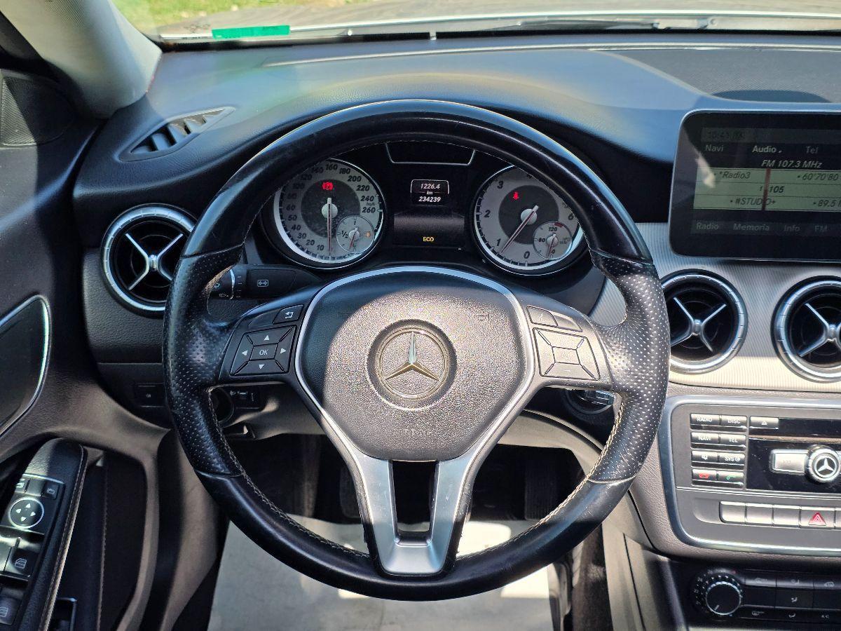 MERCEDES CLA 200CDI PREMIUM TETTO GARANZIA 12M