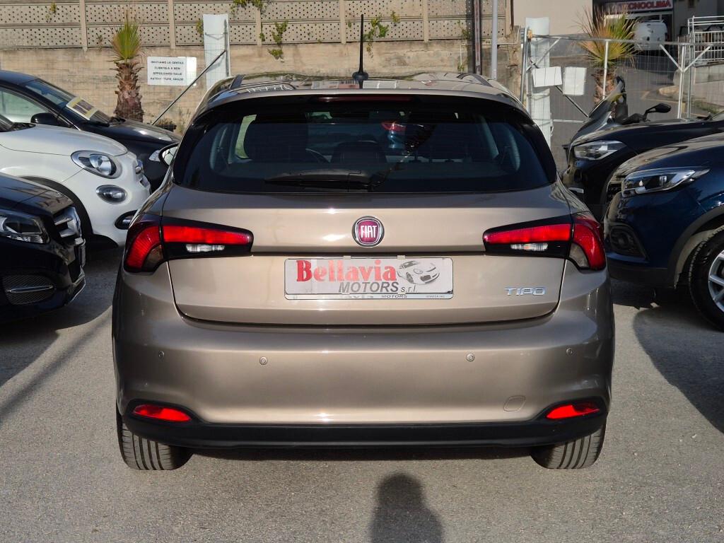 Fiat Tipo 1.6 Mjt 120CV 5 porte Mirror Navi Led