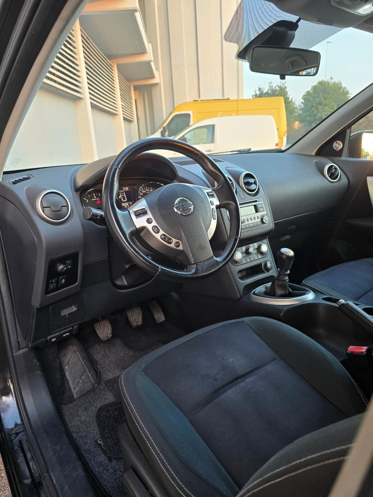 Nissan Qashqai 1.5 dCi DPF Tekna