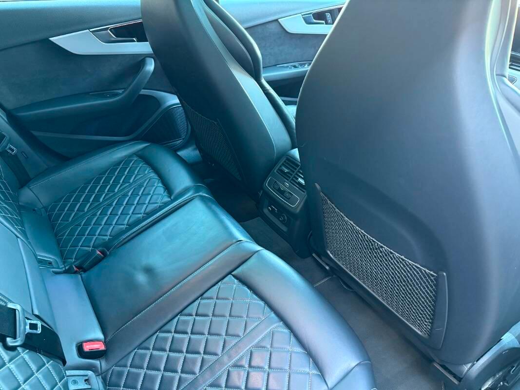 Audi A4 Avant S4 avant 3.0 tdi mhev Sport Attitude quattro 347cv tiptronic
