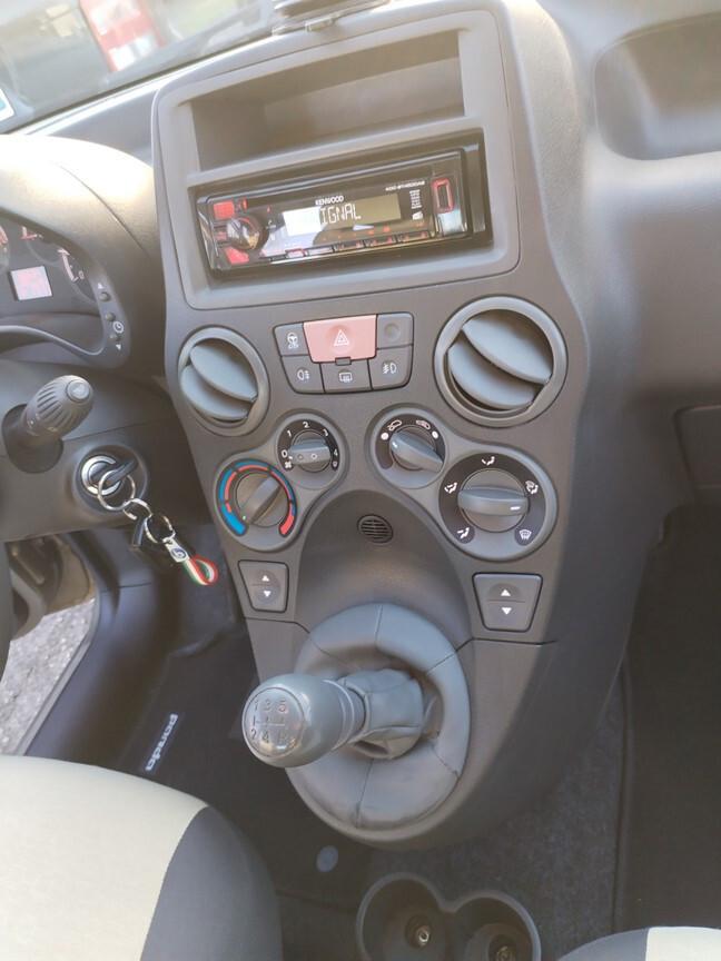Fiat Panda 1.2 8V FIRE Dynamic 66000KM 2010 consegna con manutenzioni fatte