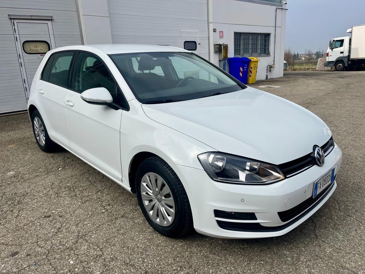 VW Golf 1.6tdi 90cv 2015 59.000km pari al nuovo