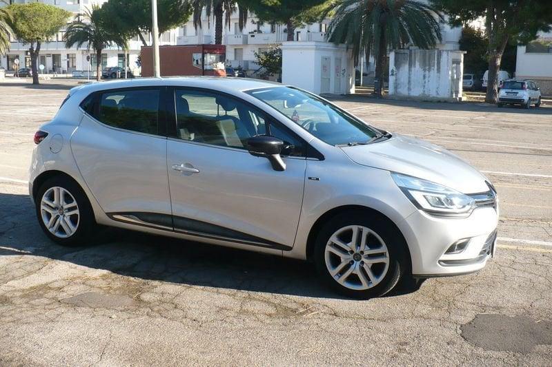 Renault Clio dCi 75 5 porte Moschino Life