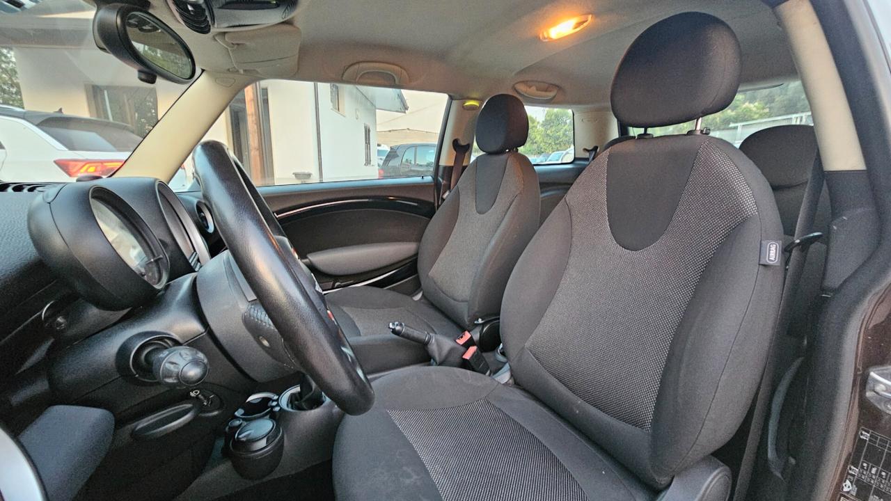 Mini Mini 1.6 16V Cooper D