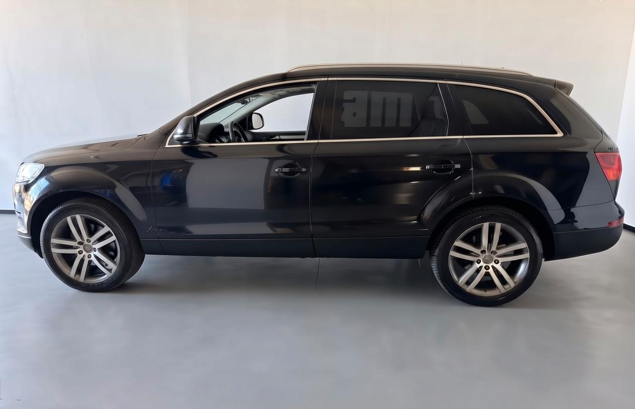 Audi Q7 3.0 V6 TDI 233CV quattro 7 Posti