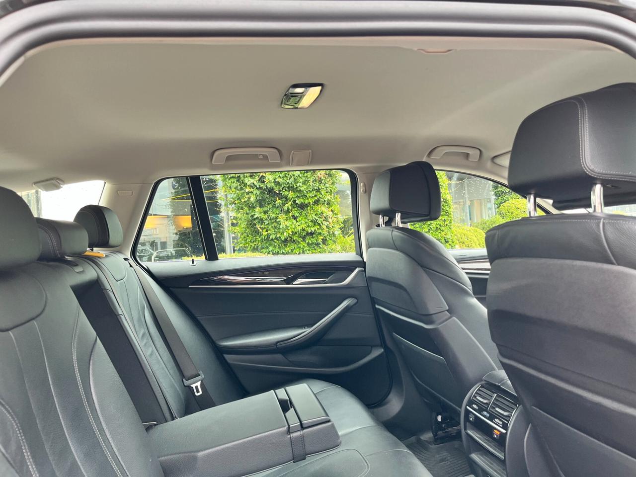 Bmw 520 520d xDrive Touring Luxury