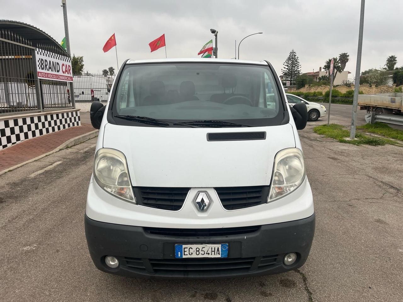 Renault Trafic 2.0 dCi/115 Unipro 2011