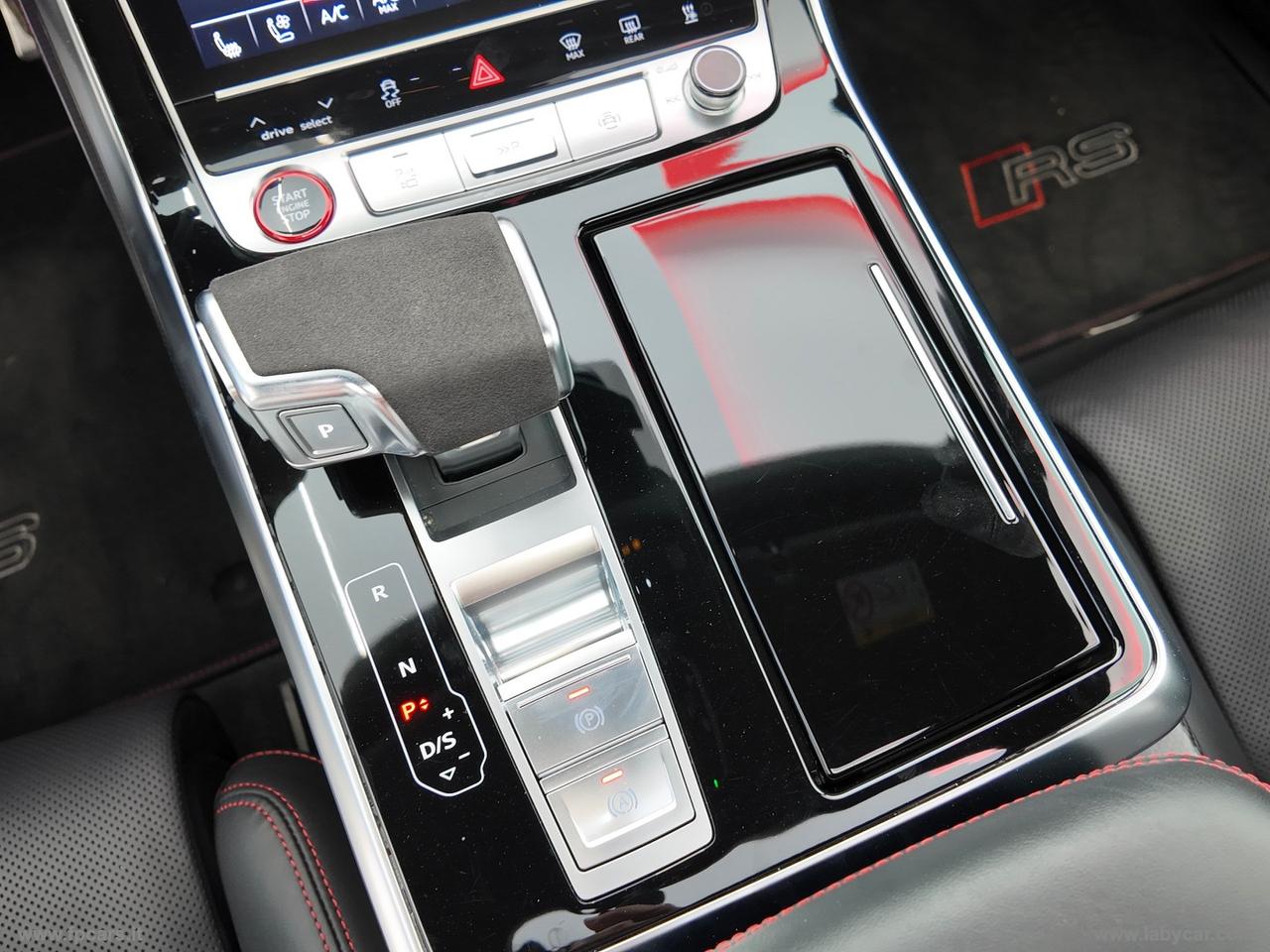 AUDI RS Q8 TFSI V8 quattro tiptronic PERFORMANCE