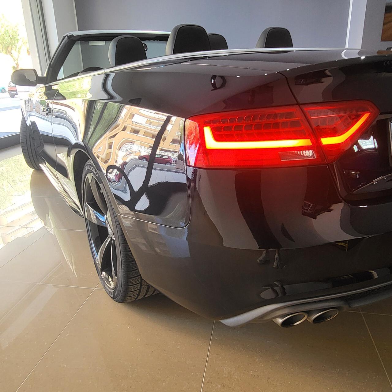 Audi A5 Cabrio 2.0 TDI 177 CV Ambiente