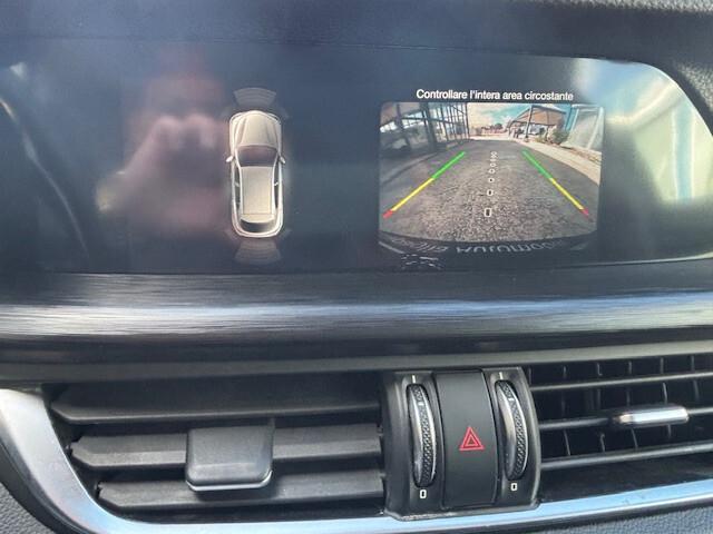 Alfa Romeo Stelvio 2.2 Turbodiesel 180 CV AT8 Q4 Executive