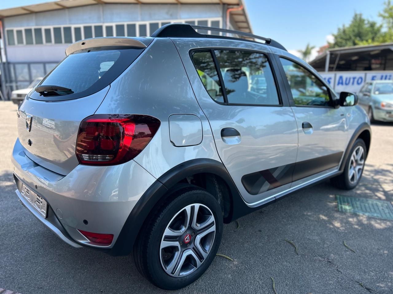 Dacia Sandero Stepway GPL 90 CV Techroad