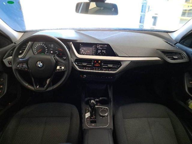 BMW 116 d 5p. Business Advantage