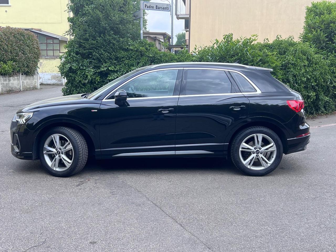 Audi Q3 1.5 35 TFSI S line Edition #10765