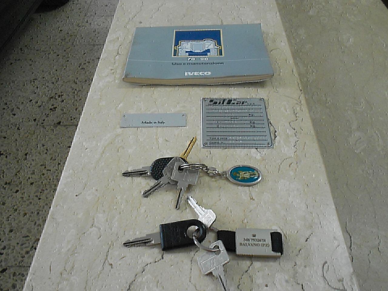 SCUOLABUS 42posti(FERMO dal 2012)IVECO 70.14