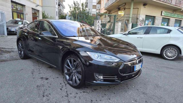 TESLA Model S 70d