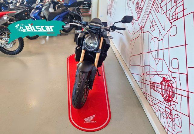 HONDA CB 650 CB650R E-CLUTCH 2025