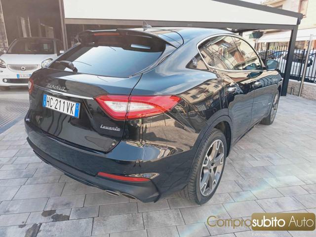 MASERATI Levante V6 AWD Gransport