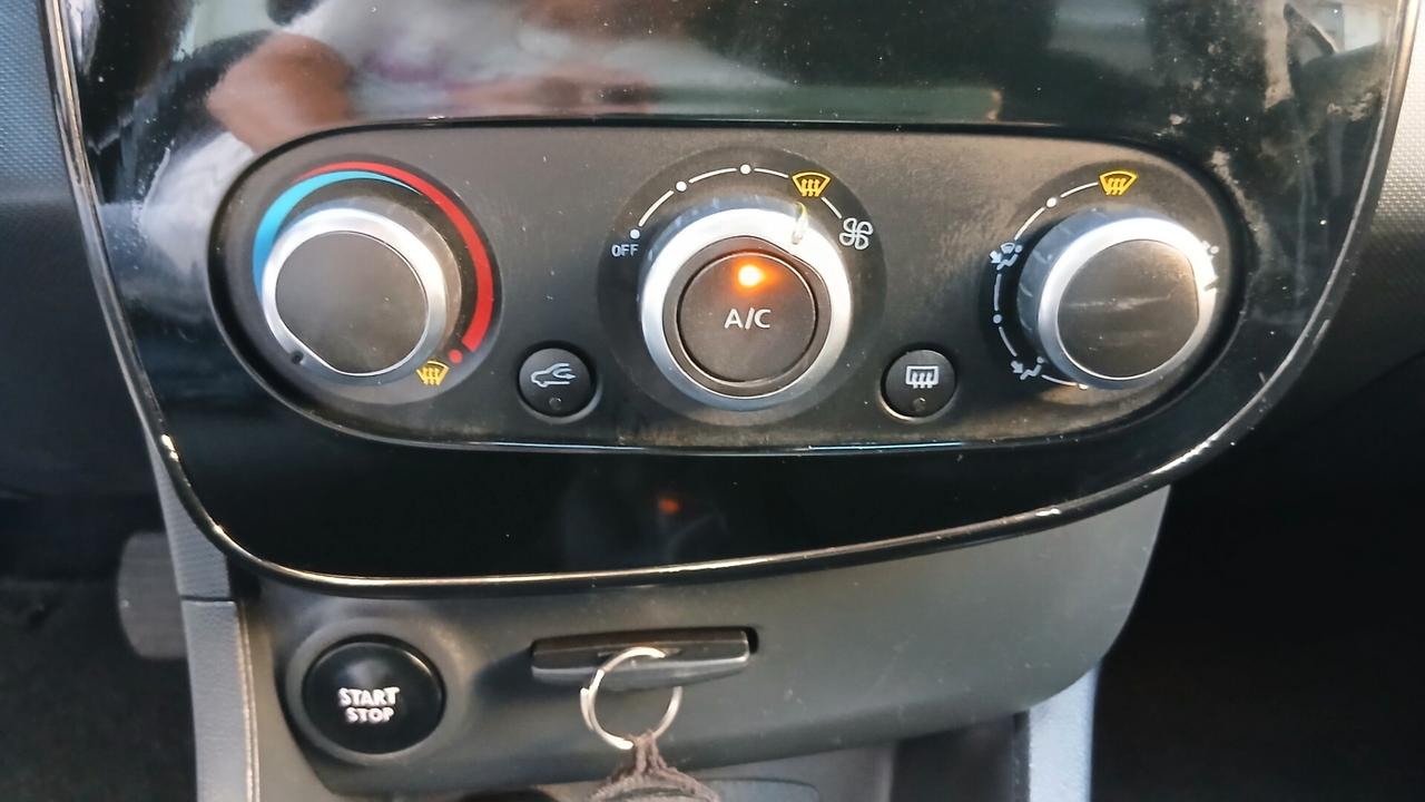 Renault Clio dCi 8V 75CV Start&Stop 5 porte Energy Life