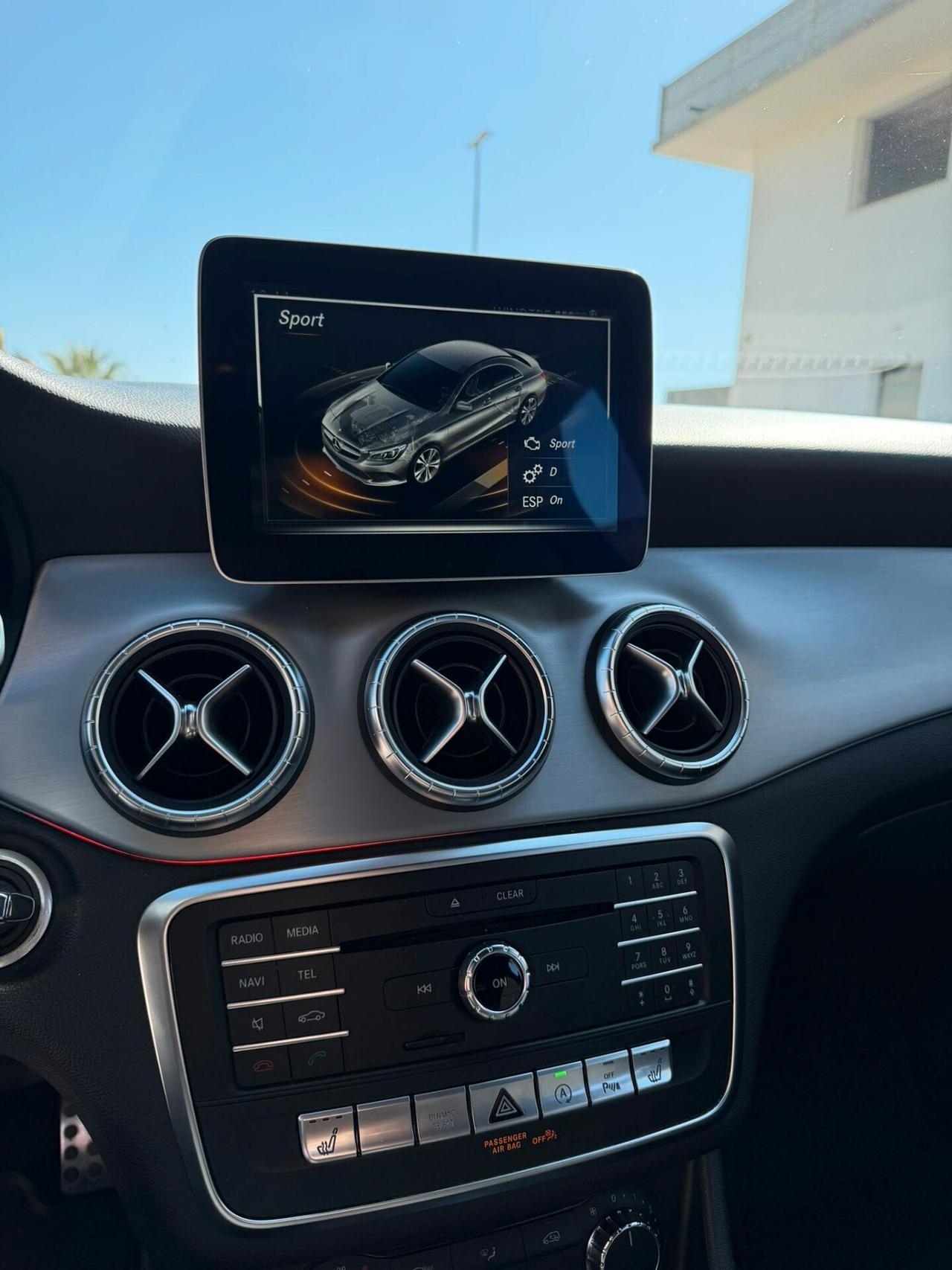 Mercedes-benz CLA 220 d Automatic Premium