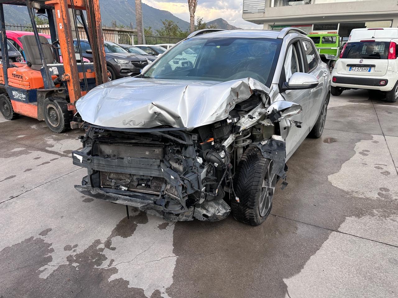 Kia Stonic 1.0 T-GDi 120 CV MHEV DCT Style