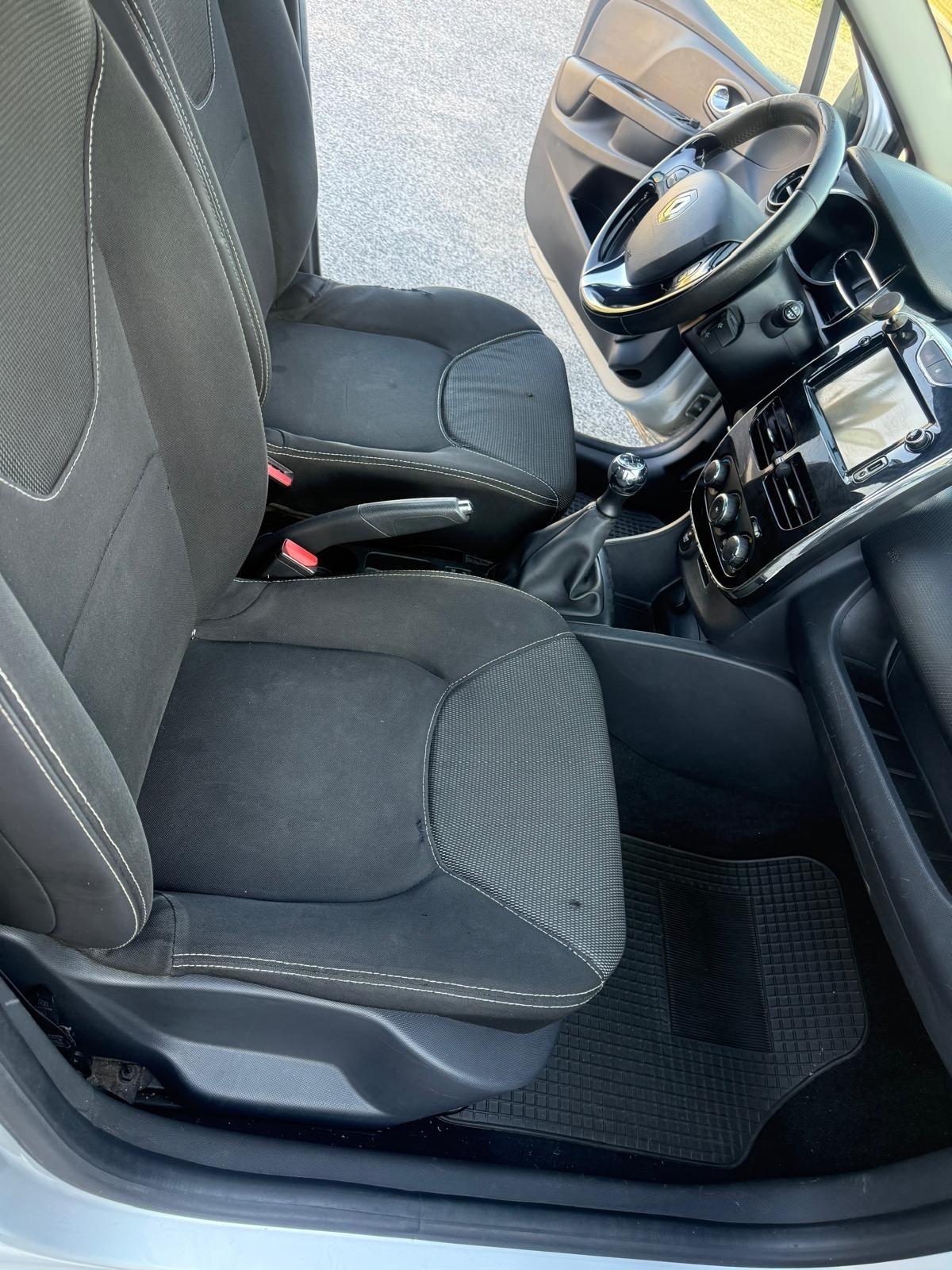 Renault Clio 1.2 75CV 5 porte Wave