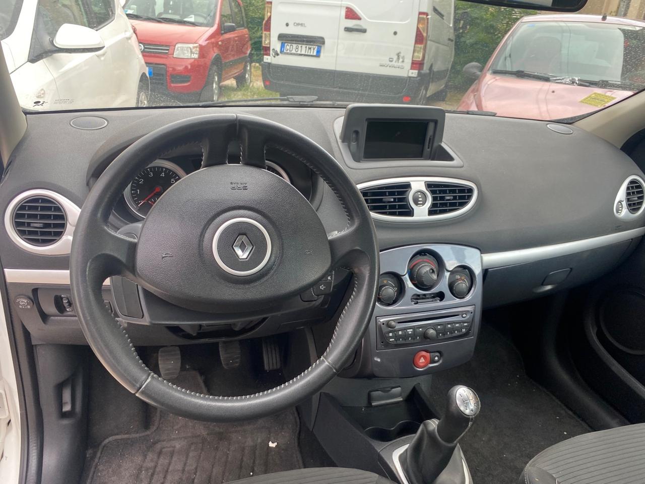 Renault Clio 1.2 16V 5 porte GPL Dynamique
