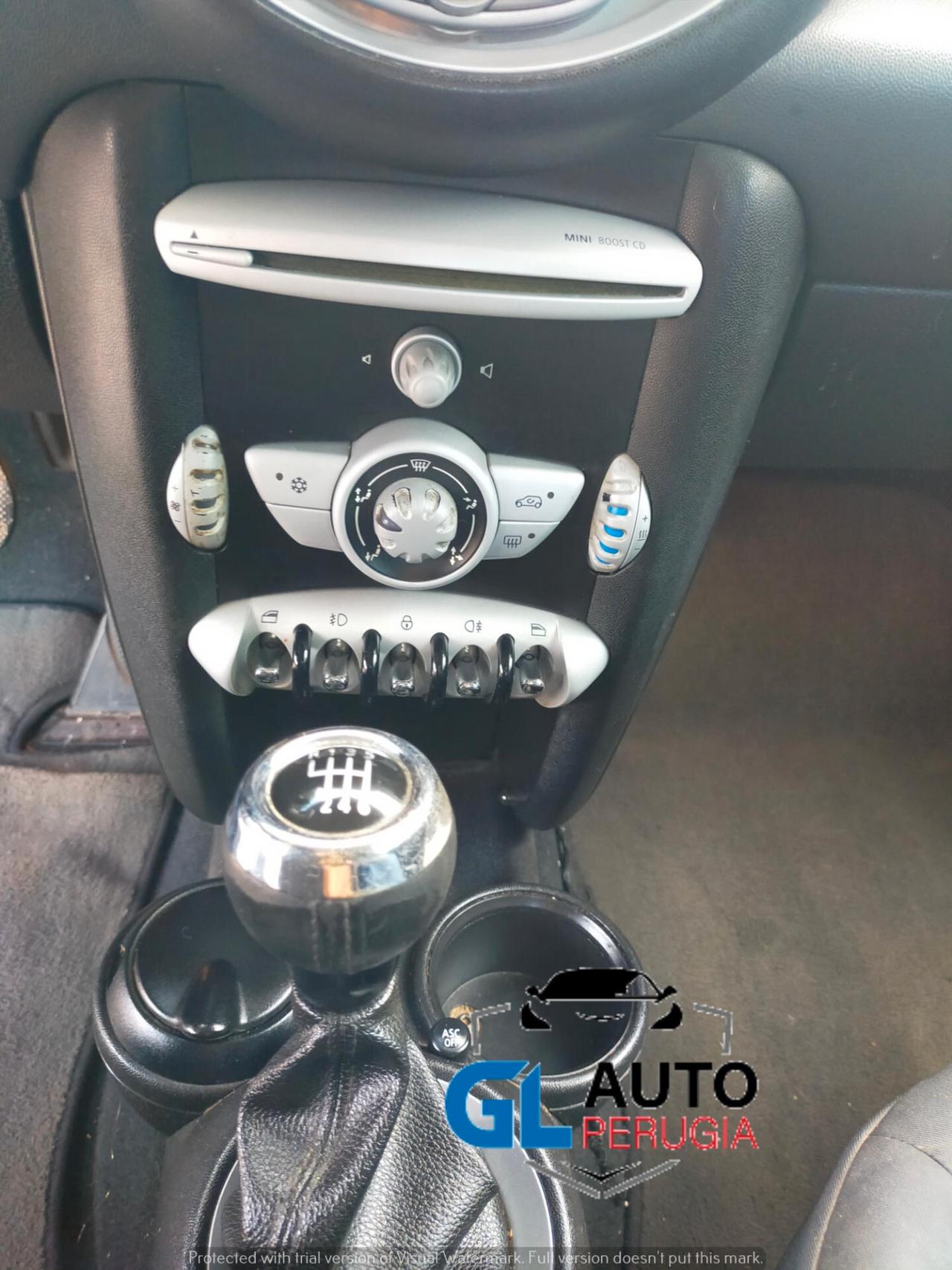 MINI ONE 1.4 16v 70 kw adatta per neopatentati
