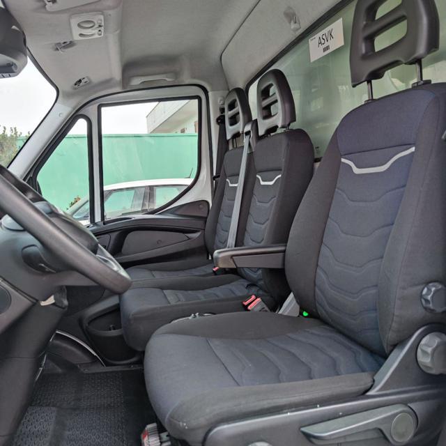 IVECO DAILY 35C16 3.0 BOX CON SPONDA 3 POSTI - 2021