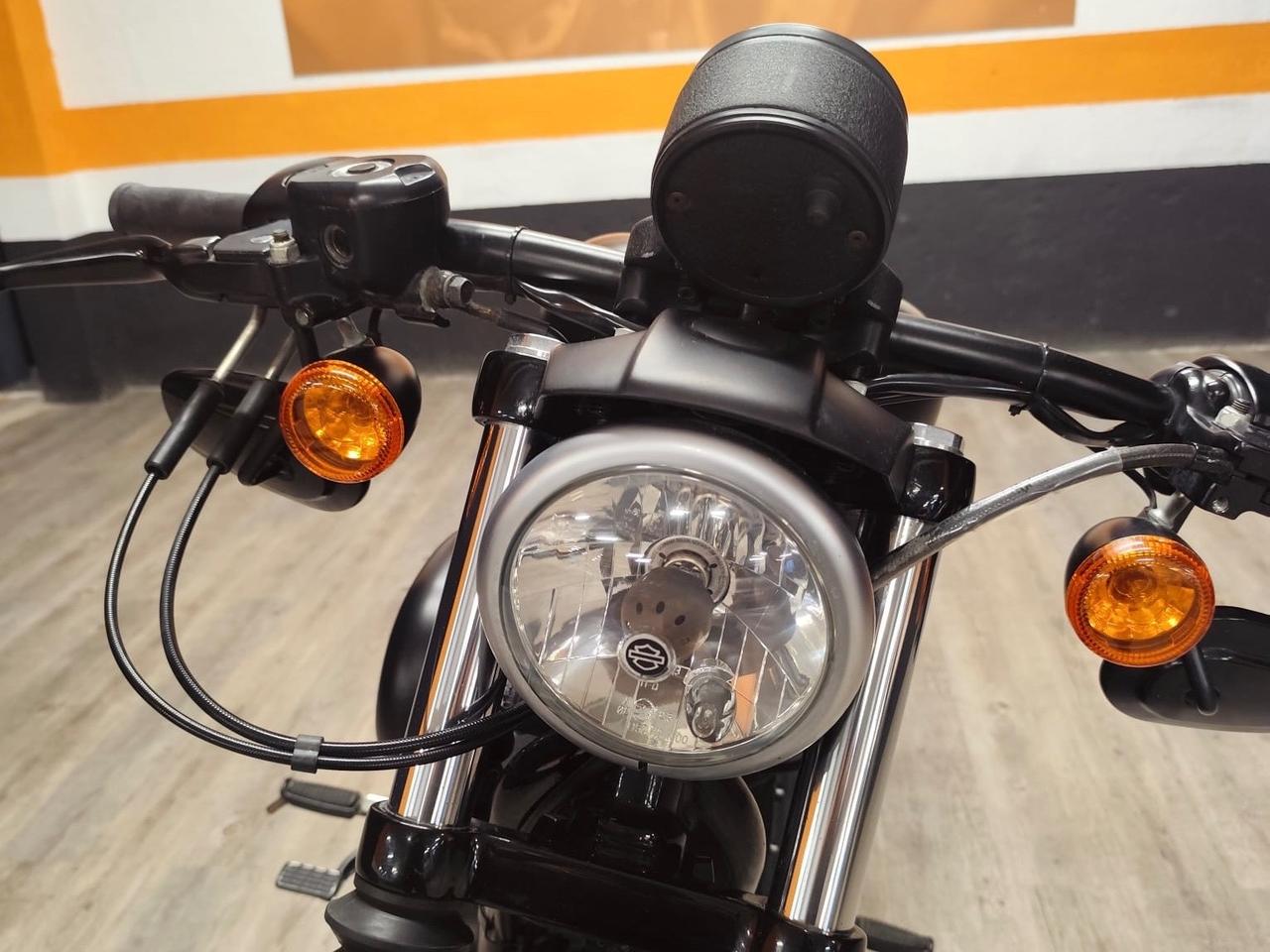 MERAVIGLIOSA HARLEY DAVIDSON SPORTSTER XL 883 IRON SPECIAL EDITION