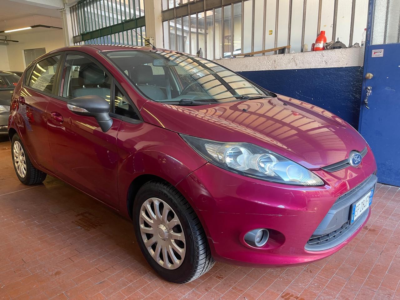 Ford Fiesta 1.4 5 porte Bz.- GPL Titanium