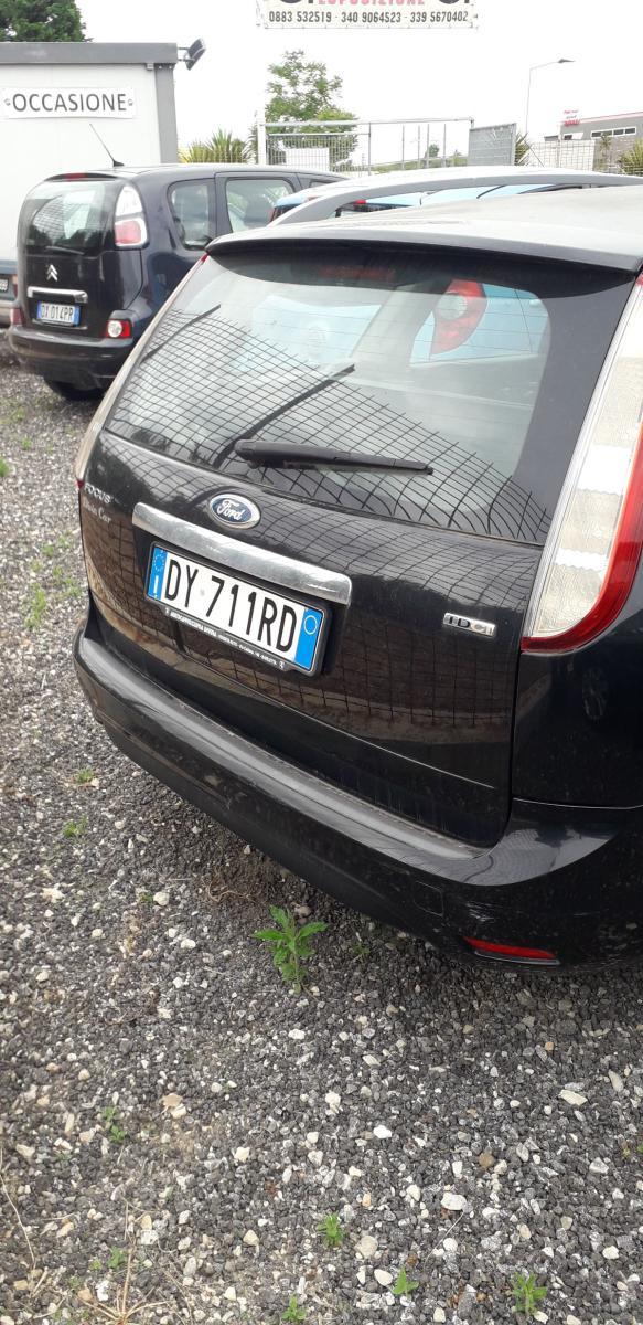 FORD - Focus Station Wagon - 1.6 SW Titanium