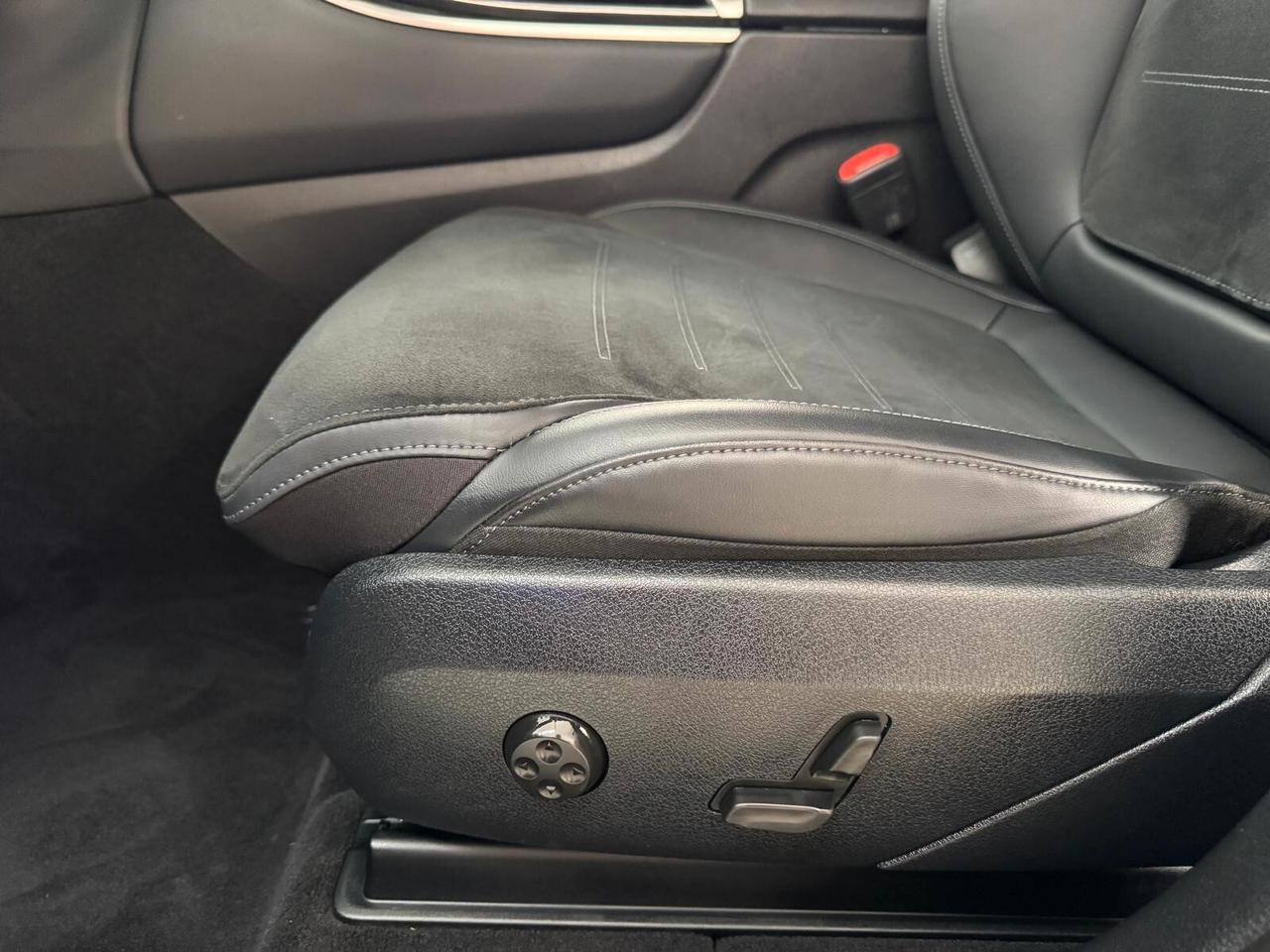 Mercedes-benz GLC 220 d 4Matic AMG Line 2023