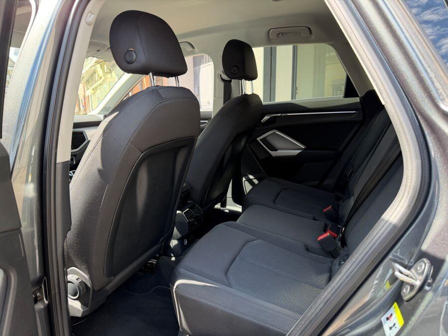 AUDI Q3 2.0 TDI 150 STRONIC SLINE CERTIFICATA NUOV