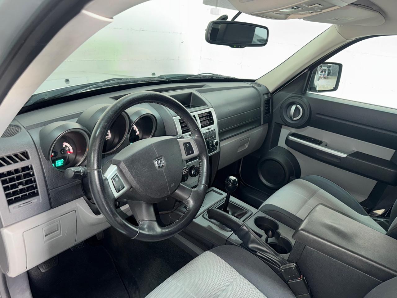 Dodge Nitro 2.8 CRD SE 4WD