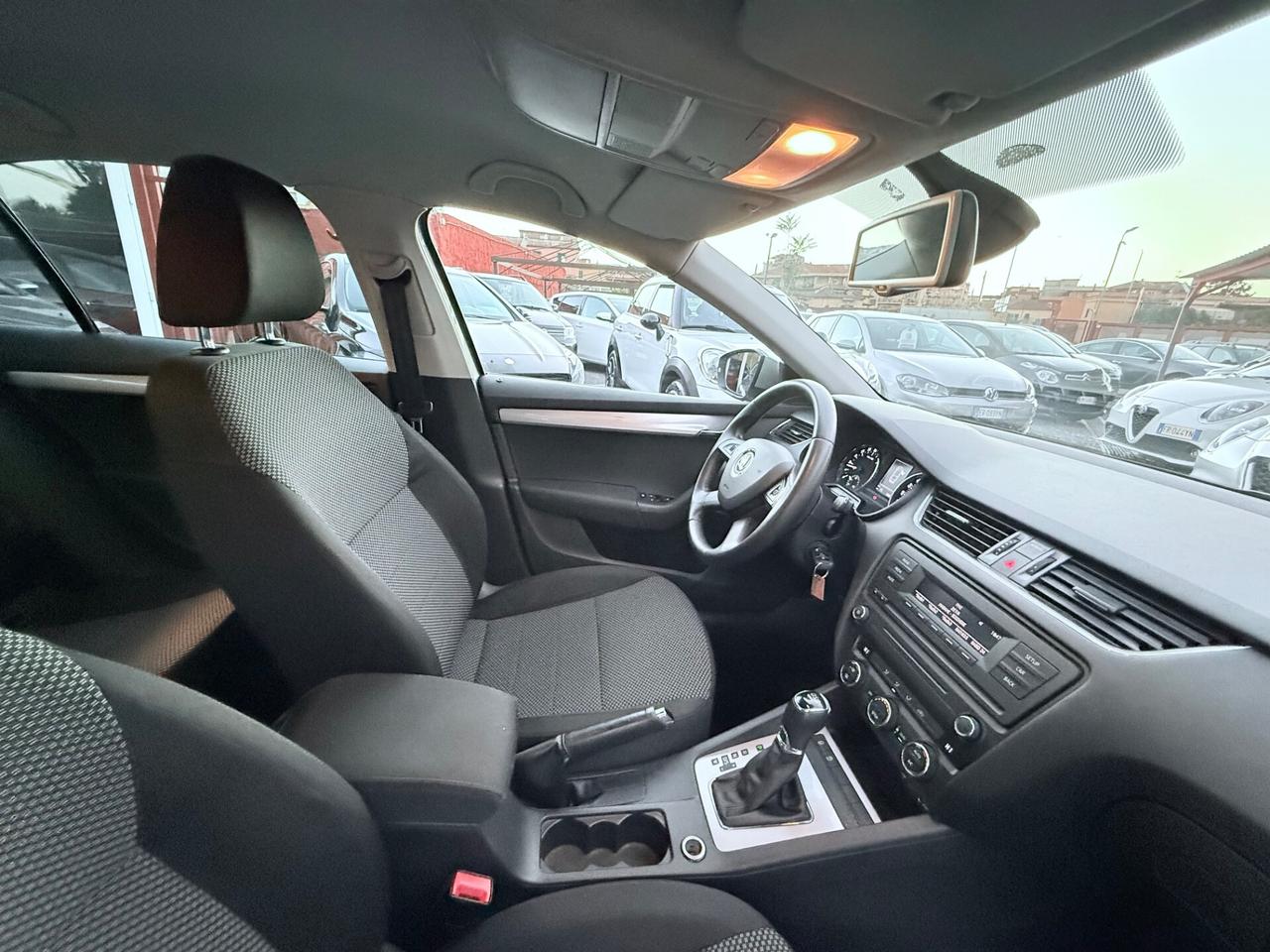 Octavia 2.0 TDI 150CV/unipro/berlina/dsg/garanzia