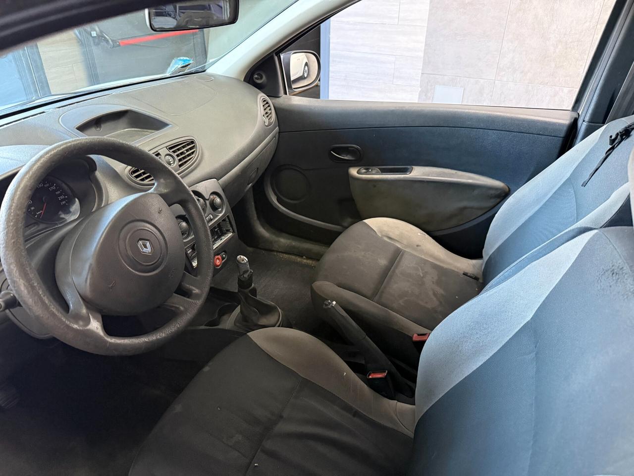 Renault Clio 1.2 3 porte Van Gran Confort