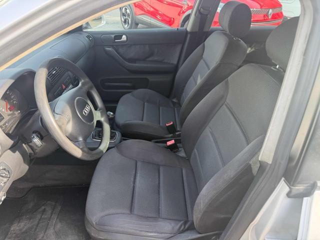 AUDI A3 BENZINA/GPL 1.6 cat 5p. Ambiente Bellissima