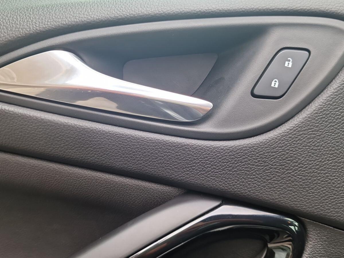 OPEL ASTRA 1.5 DIESEL BUSINESS ELEGANCE